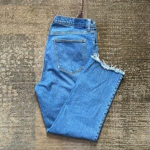 Abercrombie Ultra High Rise 90s Jeans: Straight | Size 33 Regular | Medium Wash